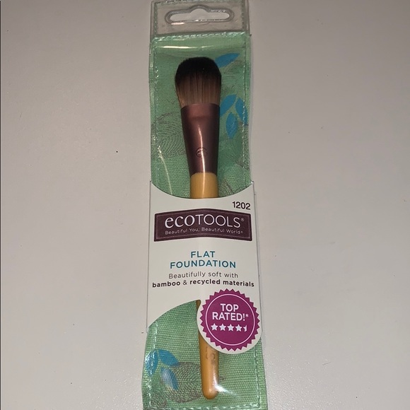 EcoTools Makeup Brushes and Sponges Bundle - Picture 4 of 7